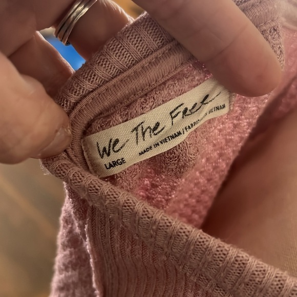 We The Free Slouchy Pullover - L - Picture 6 of 9